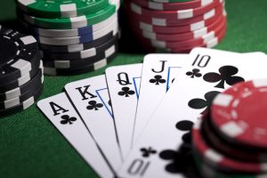 Live Casino Adventures: Bringing Vegas to Your Screen